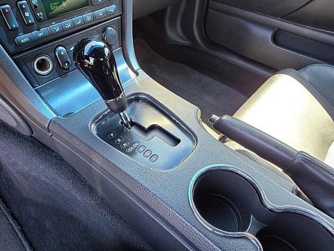 Used 2002 Ford Thunderbird Deluxe image 39