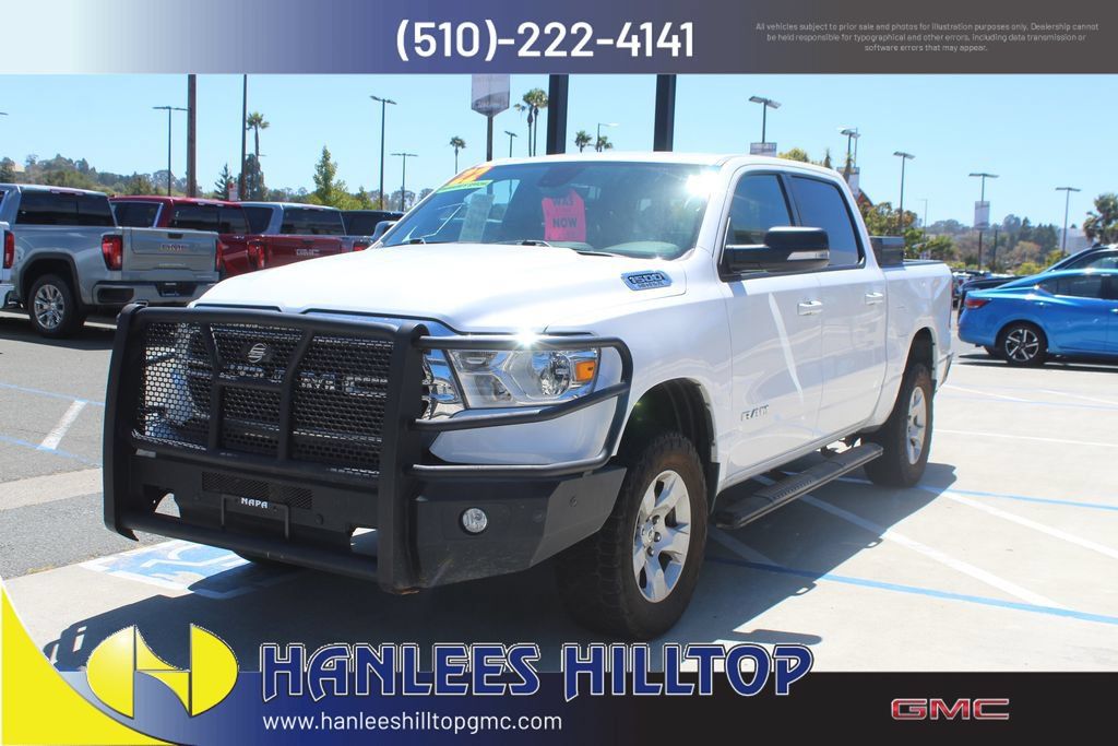 Used 2022 RAM 1500 Big Horn AWD/4WD image 3