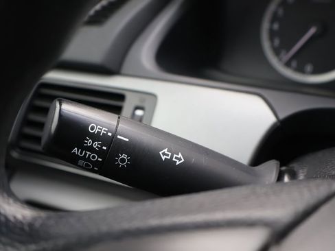 Used 2013 Honda Accord LX image 17