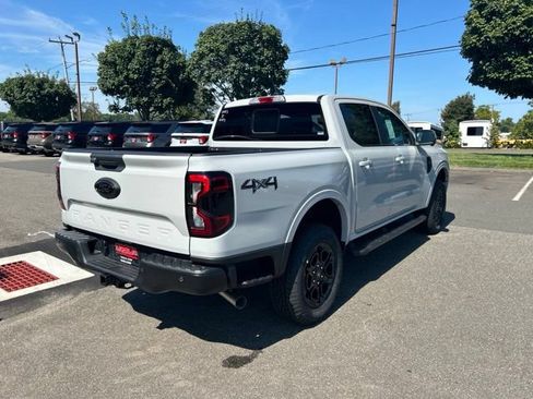 New 2026 Ford Ranger Lariat w/ Black Appearance Package AWD/4WD image 8