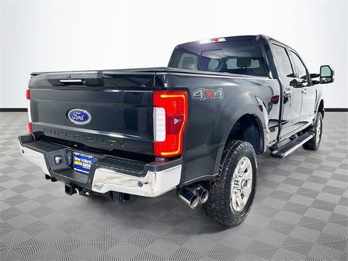 Used 2017 Ford F250 Lariat w/ Lariat Ultimate Package image 7