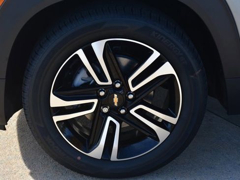 New 2026 Chevrolet TrailBlazer LT w/ Convenience Package image 11