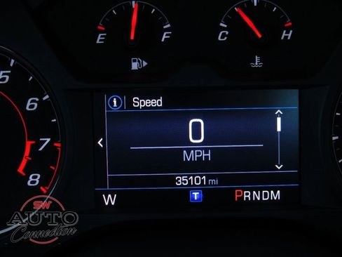 Used 2021 Chevrolet Camaro LT image 9