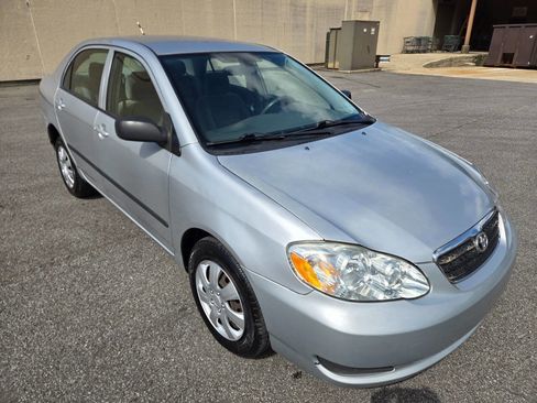 Used 2005 Toyota Corolla CE FWD image 14