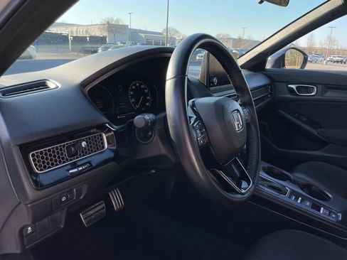 Certified 2025 Honda Civic Sport image 27