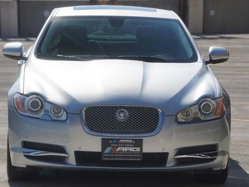 Used 2011 Jaguar XF Premium RWD image 20