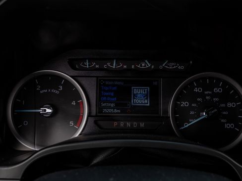 Used 2020 Ford F250 XLT w/ XLT Premium Package image 16