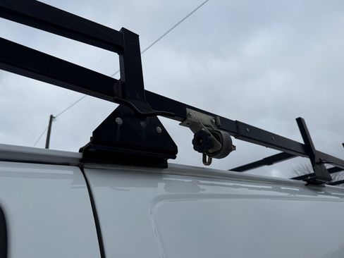 Used 2019 Chevrolet Express 2500 w/ Driver Convenience Package image 10