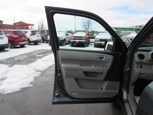Used 2012 Honda Pilot EX image 11
