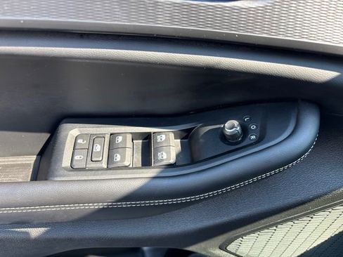 Used 2023 Jeep Grand Cherokee L Laredo image 15