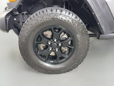 Used 2021 Jeep Wrangler Unlimited Sport AWD/4WD image 30