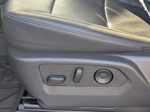 Used 2025 Chevrolet Silverado 1500 LTZ w/ Technology Package image 21