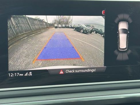 Used 2018 Audi A4 2.0T allroad Premium Plus w/ Premium Plus Package image 18