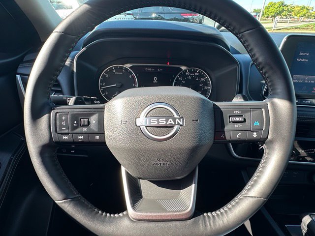 Certified 2025 Nissan Rogue SV AWD/4WD image 41