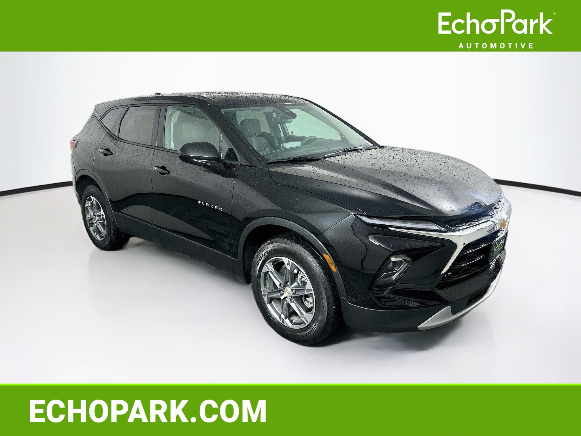 Used 2026 Chevrolet Blazer LT FWD image 1