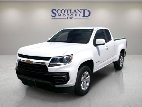 Used 2022 Chevrolet Colorado LT w/ Fleet Safety Package RWD image 2