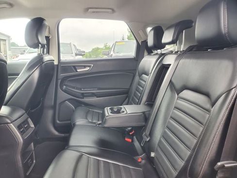 Used 2016 Ford Edge SEL w/ Equipment Group 201A AWD/4WD image 24