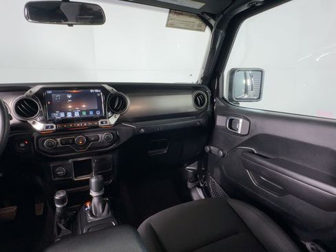 Used 2020 Jeep Wrangler Unlimited Sport image 28