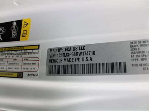 Used 2024 Jeep Wrangler Unlimited Sahara image 43