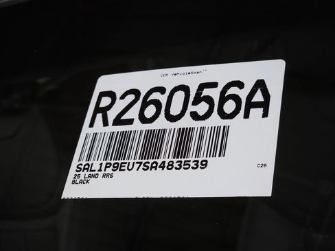 Used 2025 Land Rover Range Rover Sport SE image 42