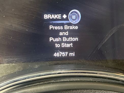 Used 2021 Jeep Grand Cherokee Limited image 12