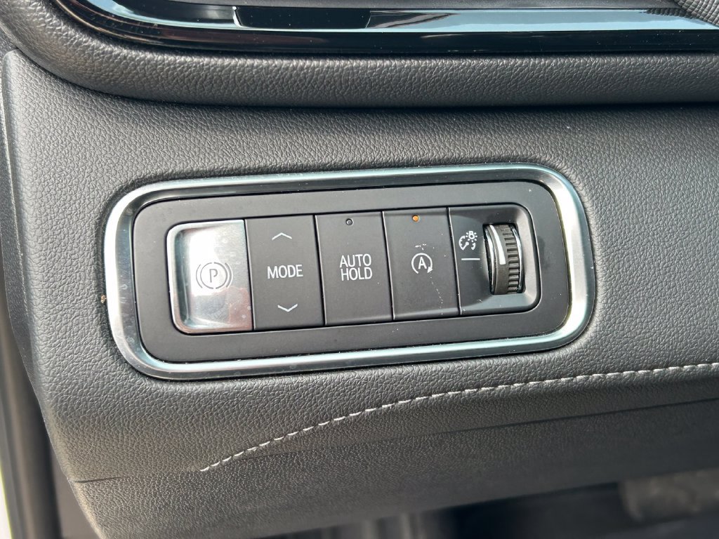 Used 2025 Buick Enclave Preferred FWD image 27