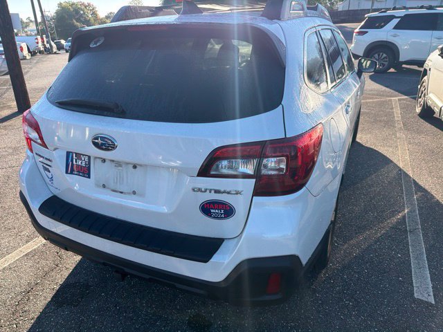 Used 2018 Subaru Outback 2.5i Limited AWD/4WD image 5