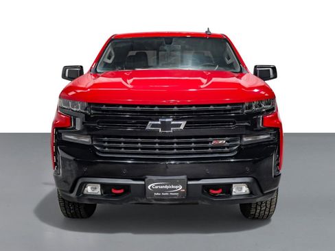 Used 2021 Chevrolet Silverado 1500 LT Trail Boss w/ Convenience Package II image 3