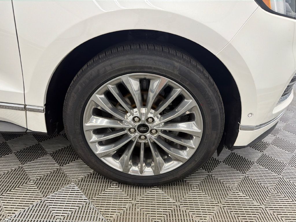Used 2020 Ford Edge Titanium w/ Equipment Group 301A FWD image 14