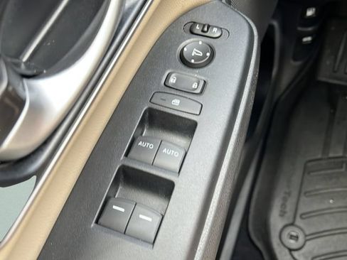 Used 2020 Honda CR-V EX-L image 19