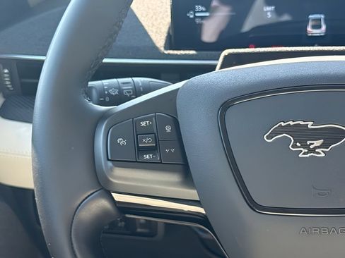 Used 2025 Ford Mustang Mach-E Premium AWD/4WD image 13