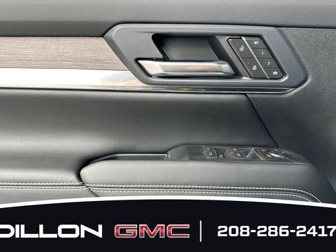 New 2026 GMC Terrain Denali AWD/4WD image 11