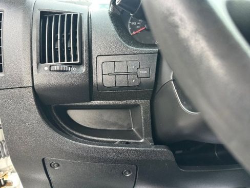 Used 2016 RAM ProMaster 1500 image 18