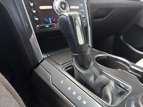 Used 2016 Ford Explorer Platinum AWD/4WD image 20
