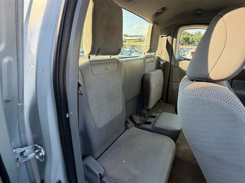 Used 2010 Toyota Tacoma 2WD Access Cab image 11