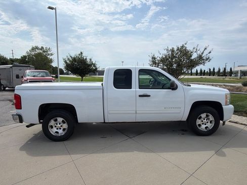 Used 2011 Chevrolet Silverado 1500 LT w/ All-Star Edition RWD image 22