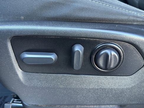 Used 2022 Chevrolet Silverado 1500 RST image 13