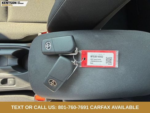 Used 2025 Toyota Corolla LE AWD/4WD image 29