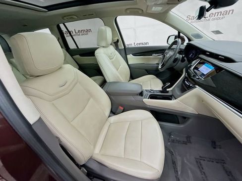 Used 2022 Cadillac XT6 Premium Luxury w/ Technology Package image 34