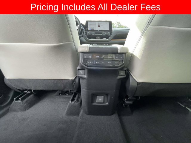 Used 2024 Toyota Grand Highlander AWD image 19