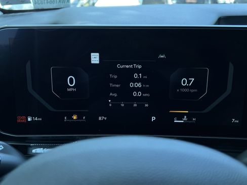 New 2026 Kia Carnival SX w/ SX Dark Edition Package FWD image 22