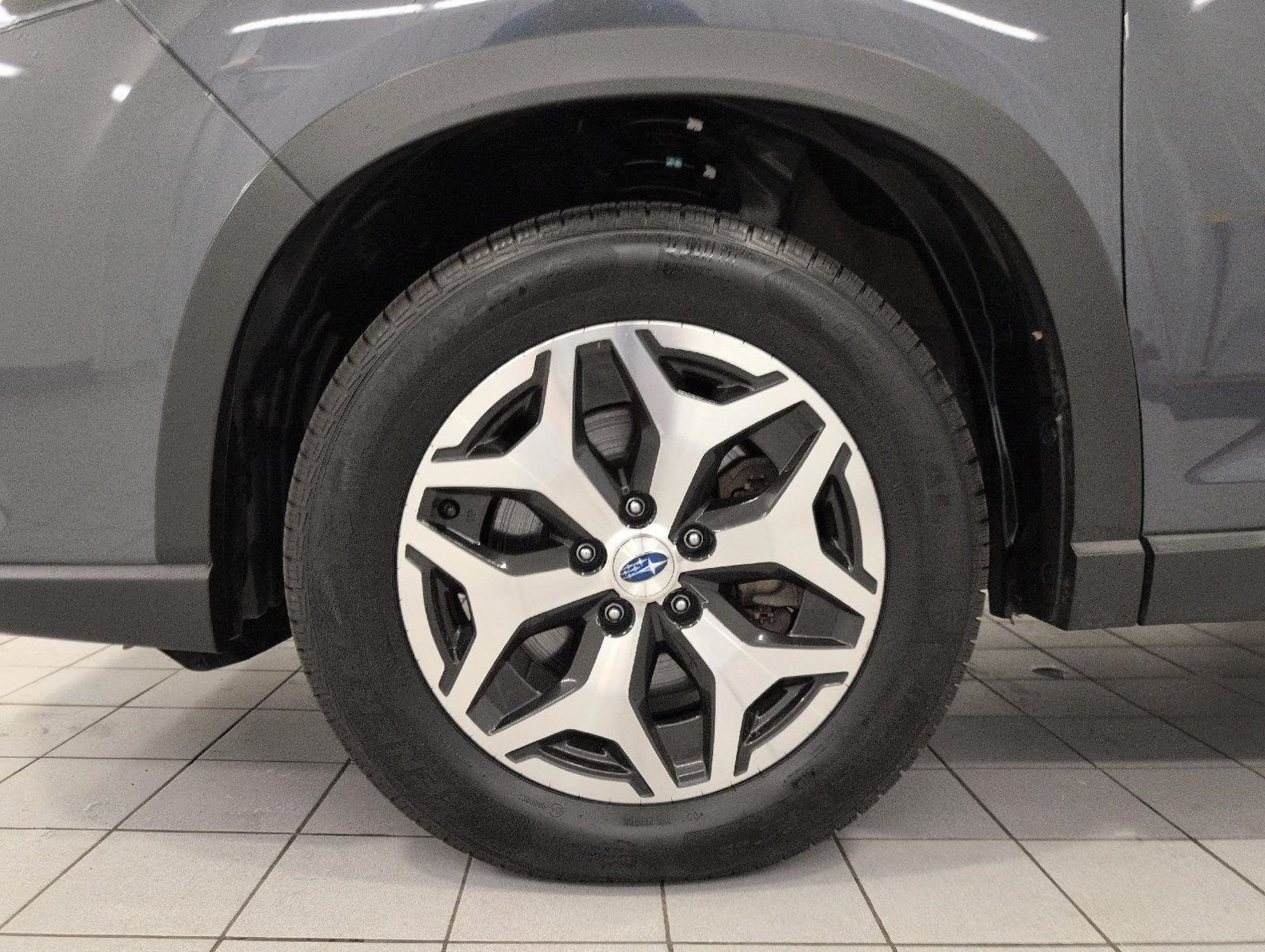 Used 2023 Subaru Forester Premium AWD/4WD image 4