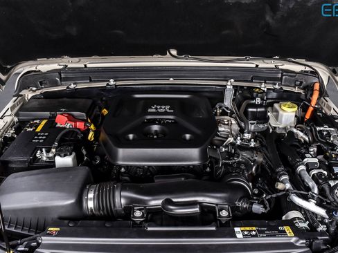 Used 2022 Jeep Wrangler Unlimited Rubicon 4xe w/ Cold Weather Group image 11