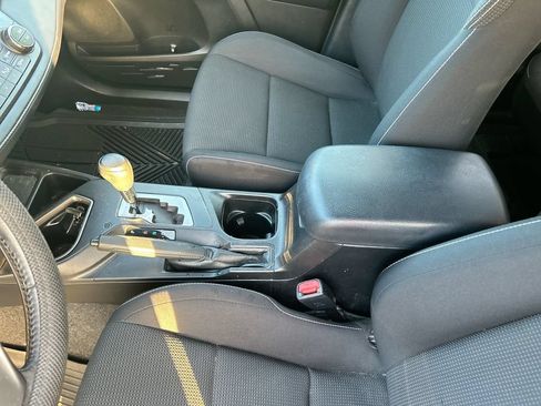Used 2018 Toyota RAV4 XLE FWD image 27