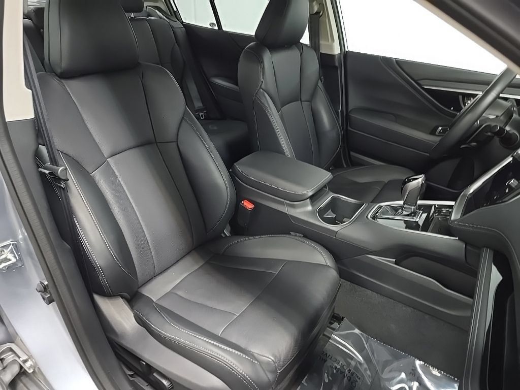 Used 2025 Subaru Legacy Limited AWD/4WD image 15