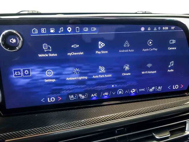 Used 2025 Chevrolet Traverse High Country FWD image 24