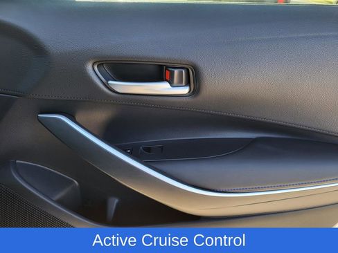 Used 2020 Toyota Corolla SE image 8