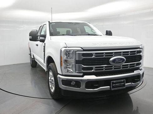 New 2026 Ford F250 XLT image 18