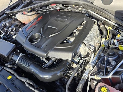 Used 2023 Alfa Romeo Giulia Veloce image 16