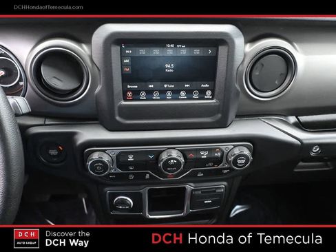 Used 2023 Jeep Wrangler Sport AWD/4WD image 12